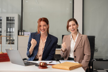 lawyer woman or judge welcome to consult with customers Legal and legal services.