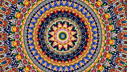 Obraz premium Vibrant Indian Mandala and Paisley Seamless Tile Pattern: Intricate Details and Colorful Design with Empty Space on the Left for Stock Photo Use