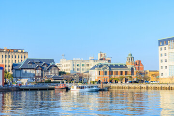春の門司港レトロの街並み　福岡県北九州市　Retro Mojiko Streets in Spring. Fukuoka Pref, Kitakyusyu City.