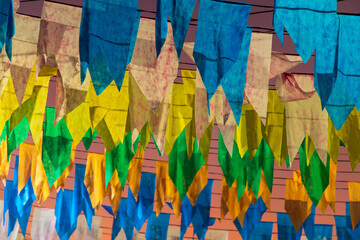 bandeirinhas coloridas de s&atilde;o jo&atilde;o