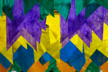 bandeiras coloridas de festa junina