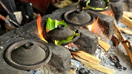 Traditional process of cooking 