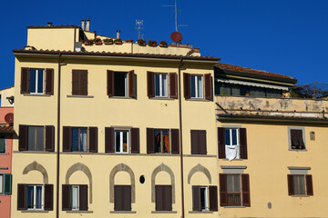 Uferstraße Lungarno delle Grazie in Florenz