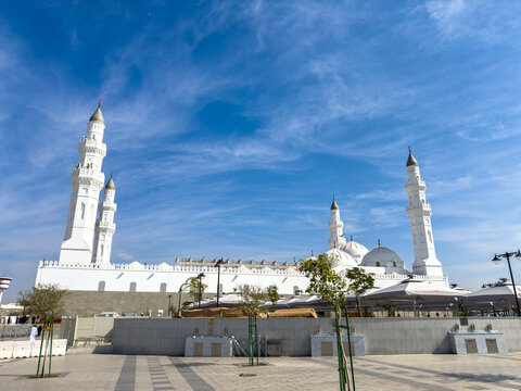 Quba Mosque - Medina&rsquo;s Historic Landmark