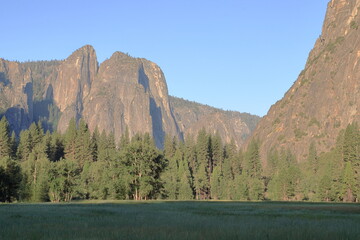 Morning light on the granite cliffs of Yosemite National Park, California