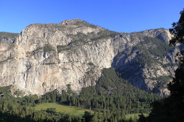 View of Yosemite Valley from the Four Mile trail