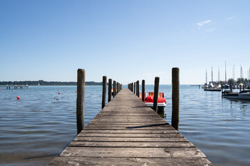 Fototapeta premium Wooden pier in the lake