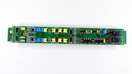Obraz premium Electronic plateau circuit board designed for enhancing metal detector performance during treasure hunting activities