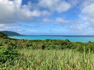 石垣島　玉取崎展望台から眺めるエメラルドグリーンの美しい海