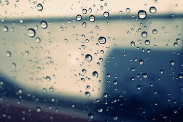 窓ガラスの水滴