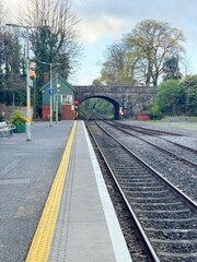 Dublin tour through streets with historic buildings, university, whiskey, beer