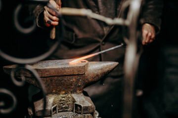 Kowal w pracy © rozentuzjazmowany