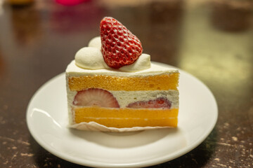 Delicious Strawberry Shortcake for White Day 2025 – A Sweet Homemade Treat Enjoyed with Family in Tokyo on a Cozy March Winter Day_29
