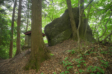 大石神ピラミッド