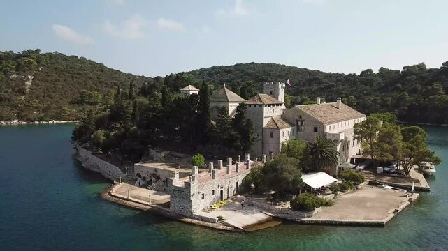 Mljet&rsquo;s Ancient Ruins: Drone Footage of Roman Villas