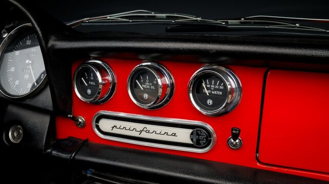 Portland, OR, USA
March 14, 2025
1967 Alfa Romeo Duetto