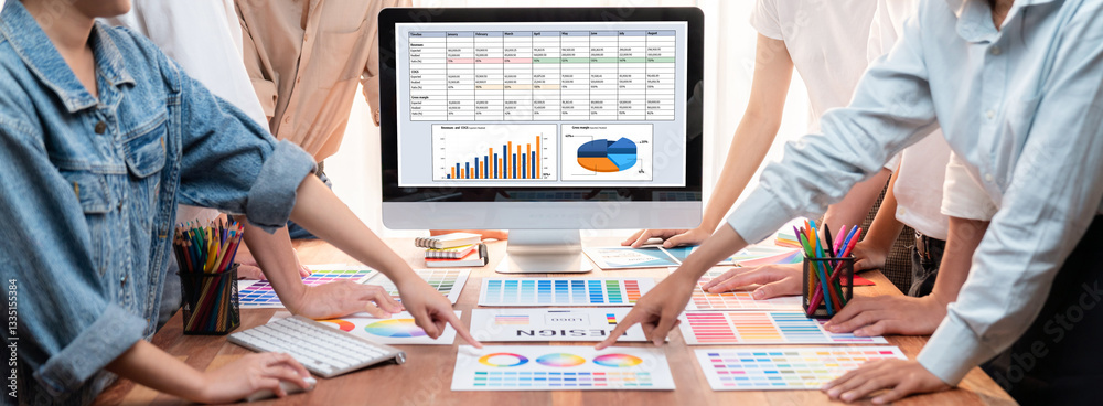 Leinwandbilder business data dashboard provide business intelligence analytic for marketing strategy planning brisk