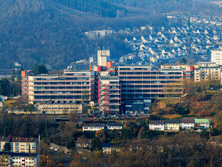 Obraz premium the hoelderlin campus building of the university of siegen