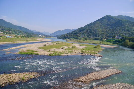 View of the Seomjin River from Namdo Bridge