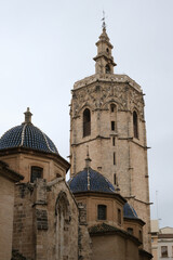 Fototapeta premium torre igreja prédio arquitetura valencia espanha viagem europa cidade 