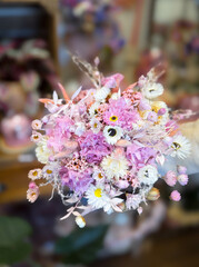 Bouquet de fleurs roses © beluga