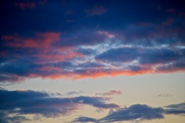 Obraz premium Sunrise and Fog Umbria Tuscany Italy January