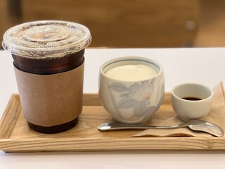 Iced Americano and Pudding