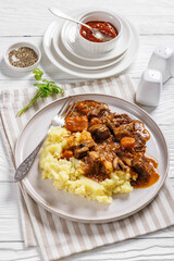 tender red wine braised beef with mashed potato