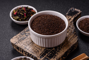 Black tea dry crushed in bowl