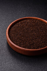 Black tea dry crushed in bowl