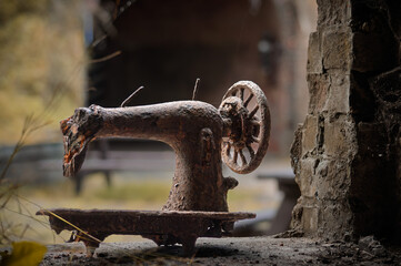 old rusty sewing machine