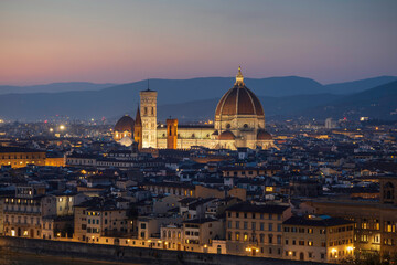 Fototapeta premium Florence Duomo (Santa Maria del Fiore Cathedral), Italy. Night view from Michelangelo square.