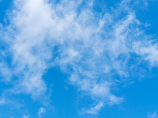 春の空　ひと時の晴れ間の青空03