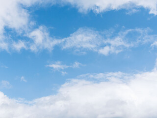 春の変わり易い天気 　青空と雲22