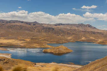 Laguna Lagunillas lake in Peru