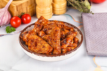 Buffalo chicken wings barbecue sauce