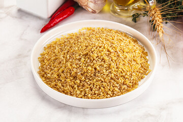 Dry wheat bulgur fow cooking