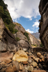 Boulders in the Tugela river gorge, Royal Natal National Par, Drakensberg mountains, South Africa