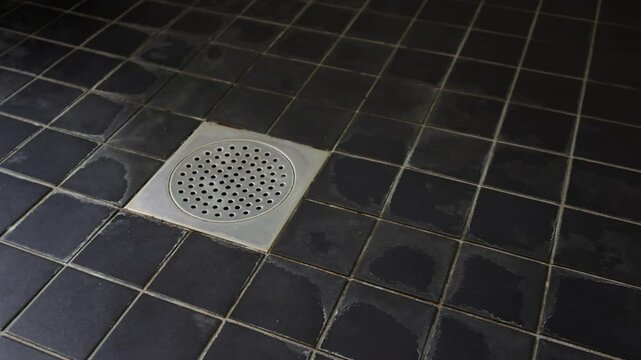 Dirty bathroom