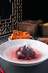 Iced bird's nest and bayberry in syrup