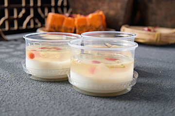 Sophora japonica and wolfberry nourishing grassland flavor pure yogurt