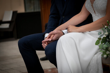 Obraz premium par, amor, mujer, 2, familia, novia, boda, esposos, esposa, felicidad, novio, beldad, casado, hombre, mano, romance, besar