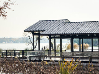 Serene Lakeside Pavilion: A Captivating Escape into Nature’s Beauty