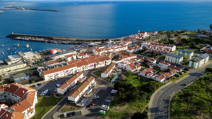 sines vista aérea, telhados e praia
