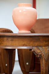 Detail of a old fashionned rounded table