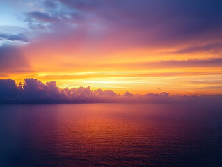 Naklejka premium Sunset sky, Nature beautiful Light Sunset or sunrise over sea, Colorful dramatic majestic scenery sky,Amazing clouds and waves in sunset sky nature light cloud background