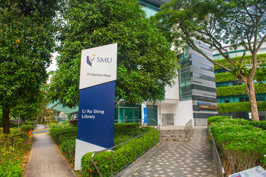 スタンフォード大学」の写真素材 | 449件の無料イラスト画像