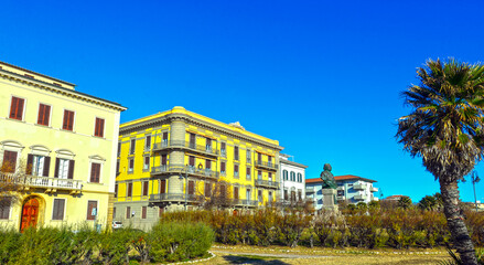 Denkmalgeschützte Architektur in der Altstadt von Livorno in der Region Toskana (Italien)