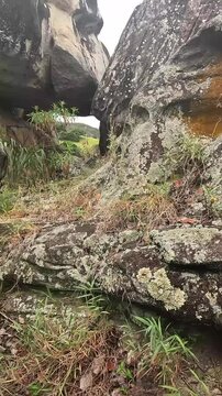 Forma&ccedil;&otilde;es rochosas na cidade de Conselheiro Pena, Estado de Minas Gerais, Brasil