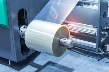 Laminating and rewinding kind of protective film machine with clamping rollers automatic edge...